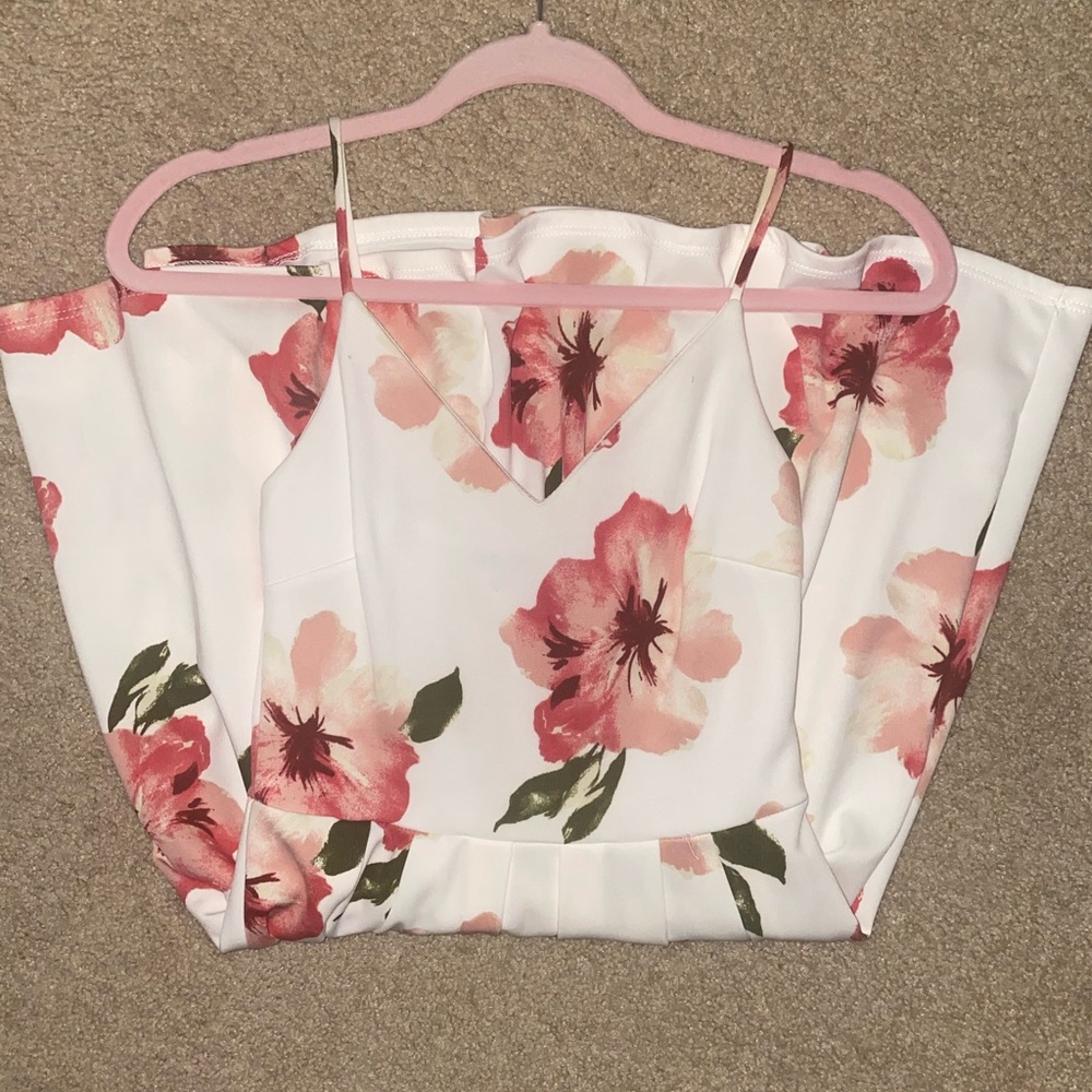 Dress-small - Picture 2 of 4